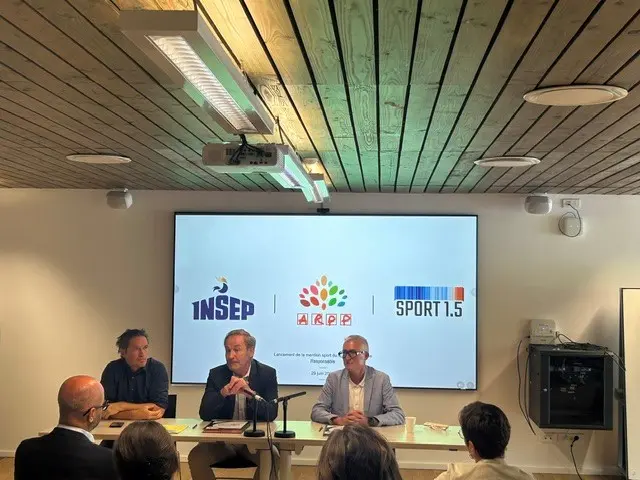 - Mael Besson, fondateur de Sport1.5 - Fabien Canu, Directeur Général de l’Insep - Stéphane Martin, Directeur Général de l’ARPP